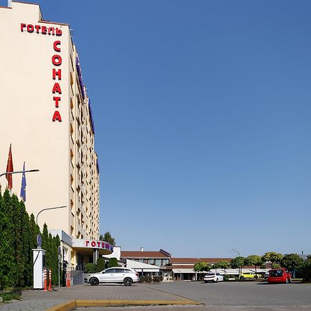 Sonata Hotel & Restaurant "Готель Соната" Leópolis Exterior foto